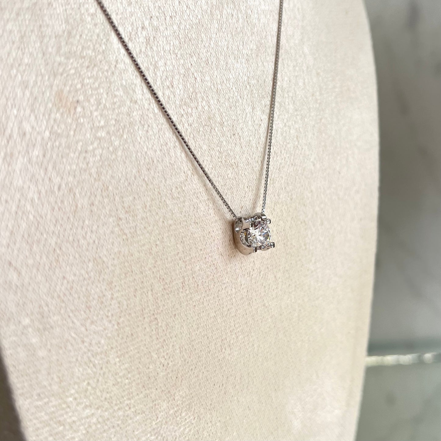 Gargantilla Solitario Plata y Moissanite